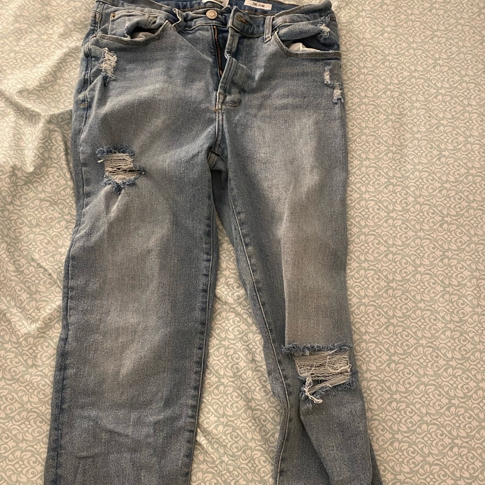 Ripped Slim Jeans